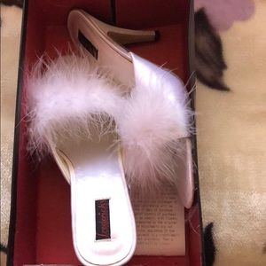 Beautiful Fluffy White slippers with a heel!